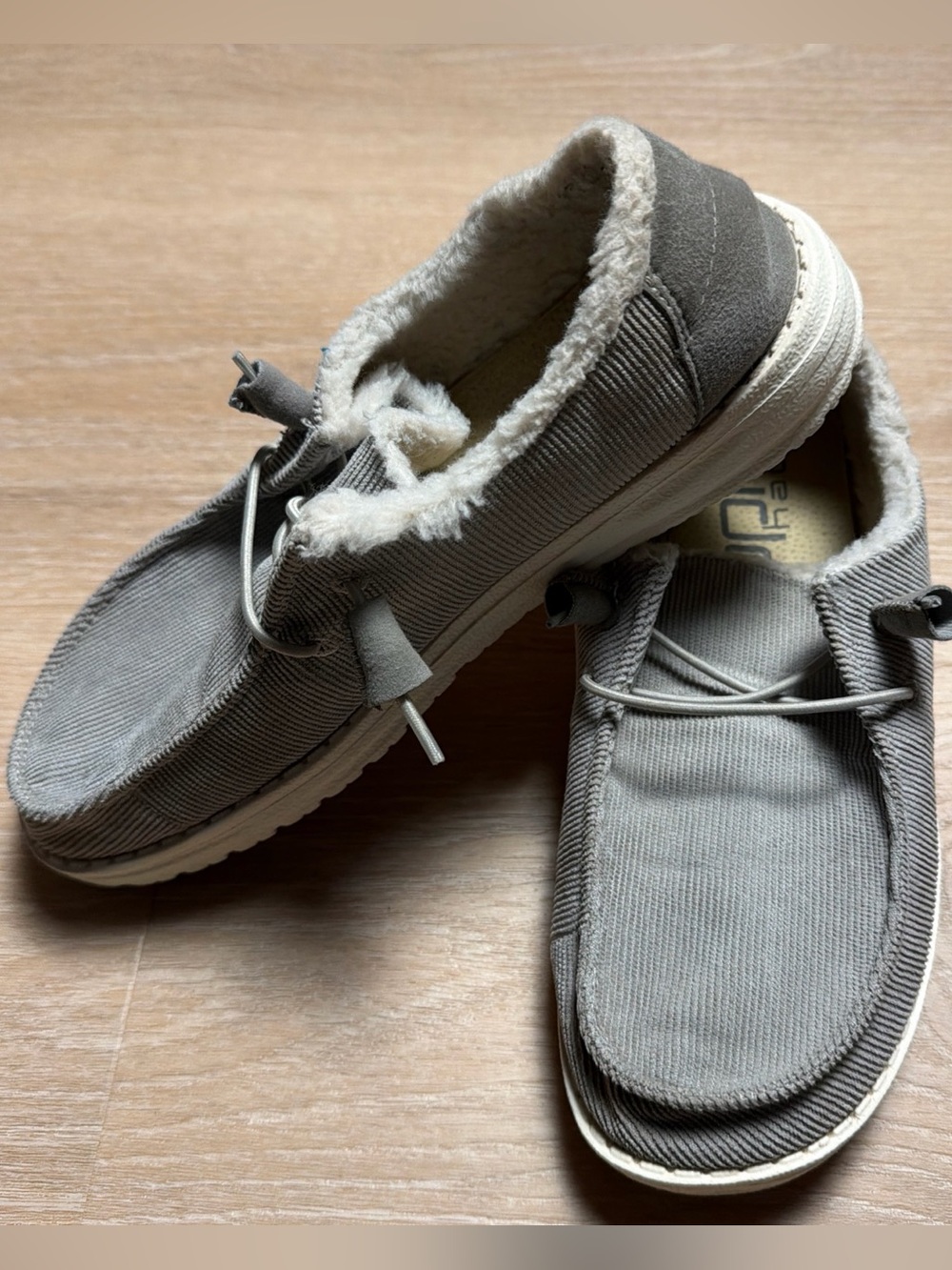 HEYDUDE Wendy Women's Grey Corduroy Slip-On Loafers with Faux-Fur Sherpa Lining